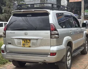 Toyota Land Cruiser Prado 2005 Silver