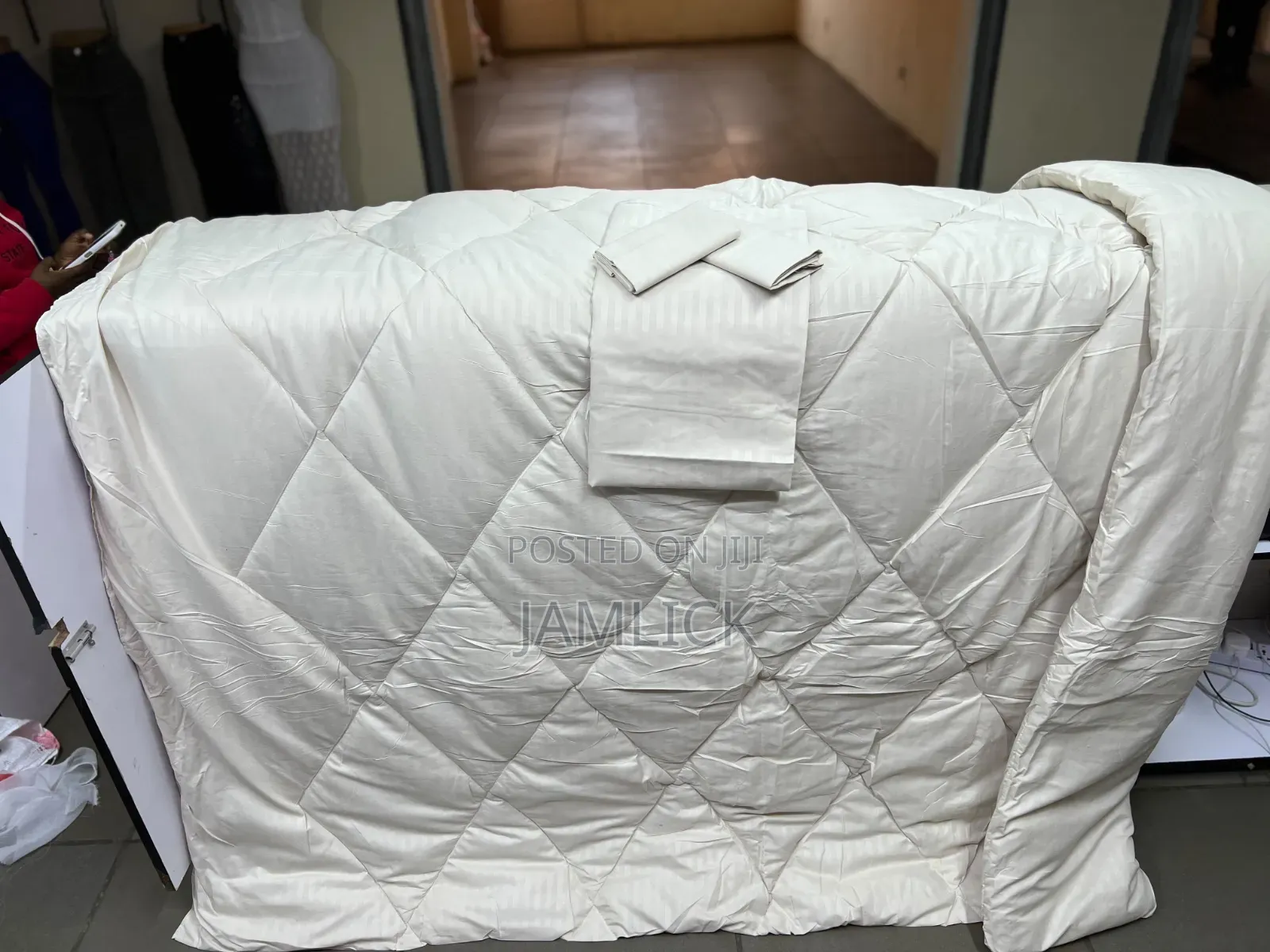 Plain Striped Duvet Set – BR