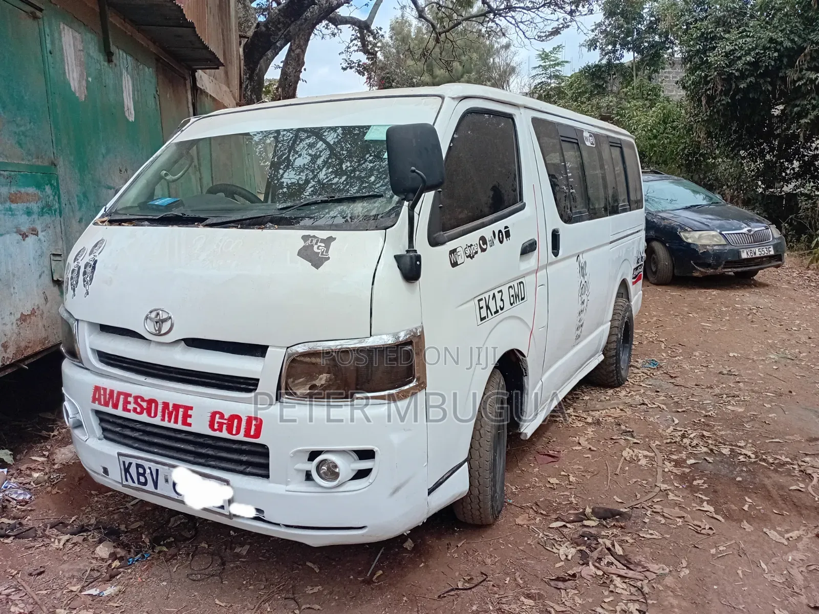 Toyota HiAce 2005 White