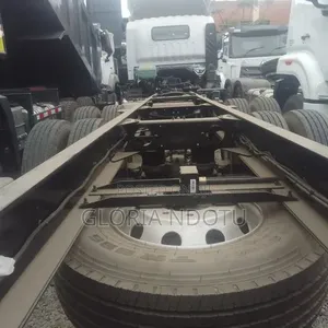 Sinotruk Howo NX 6×4 Rigid
