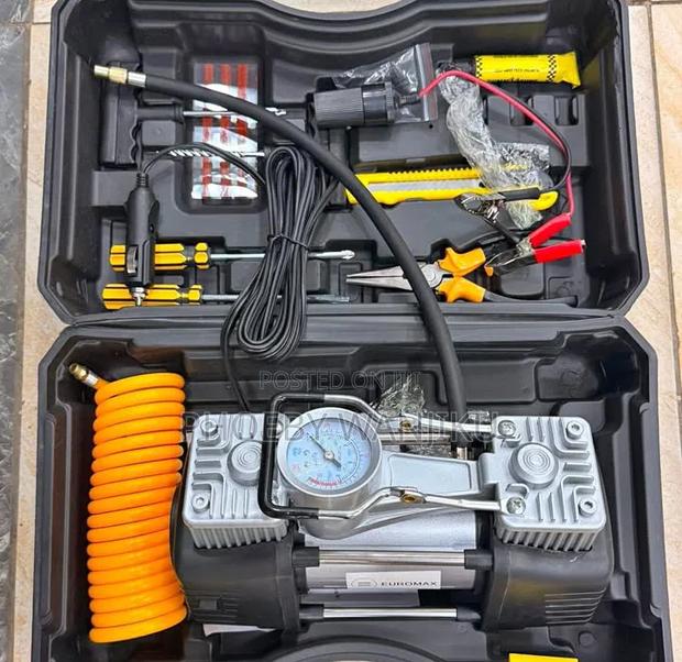 Portable Air Compressor With Tools - thumbnail 2