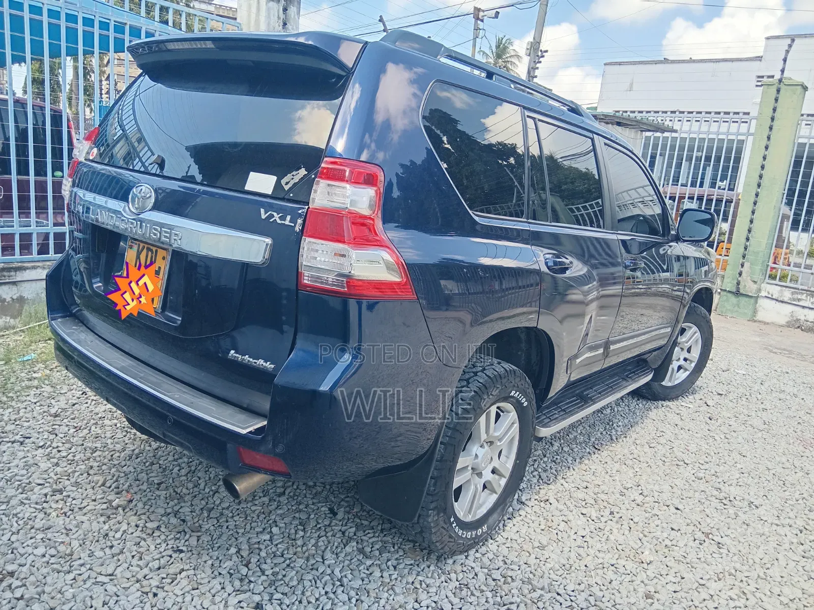 Toyota Land Cruiser Prado 2016 Blue