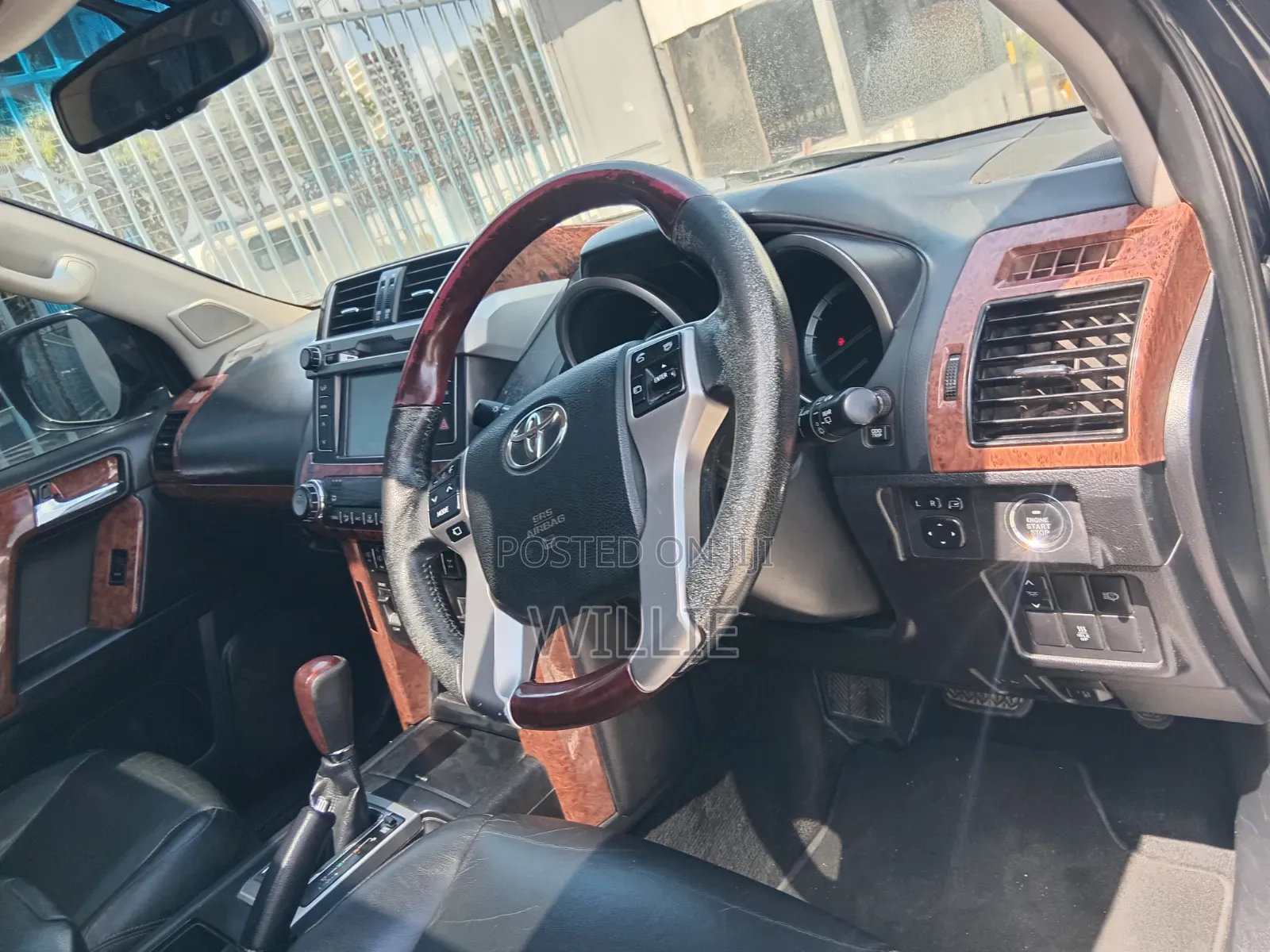 Toyota Land Cruiser Prado 2016 Blue