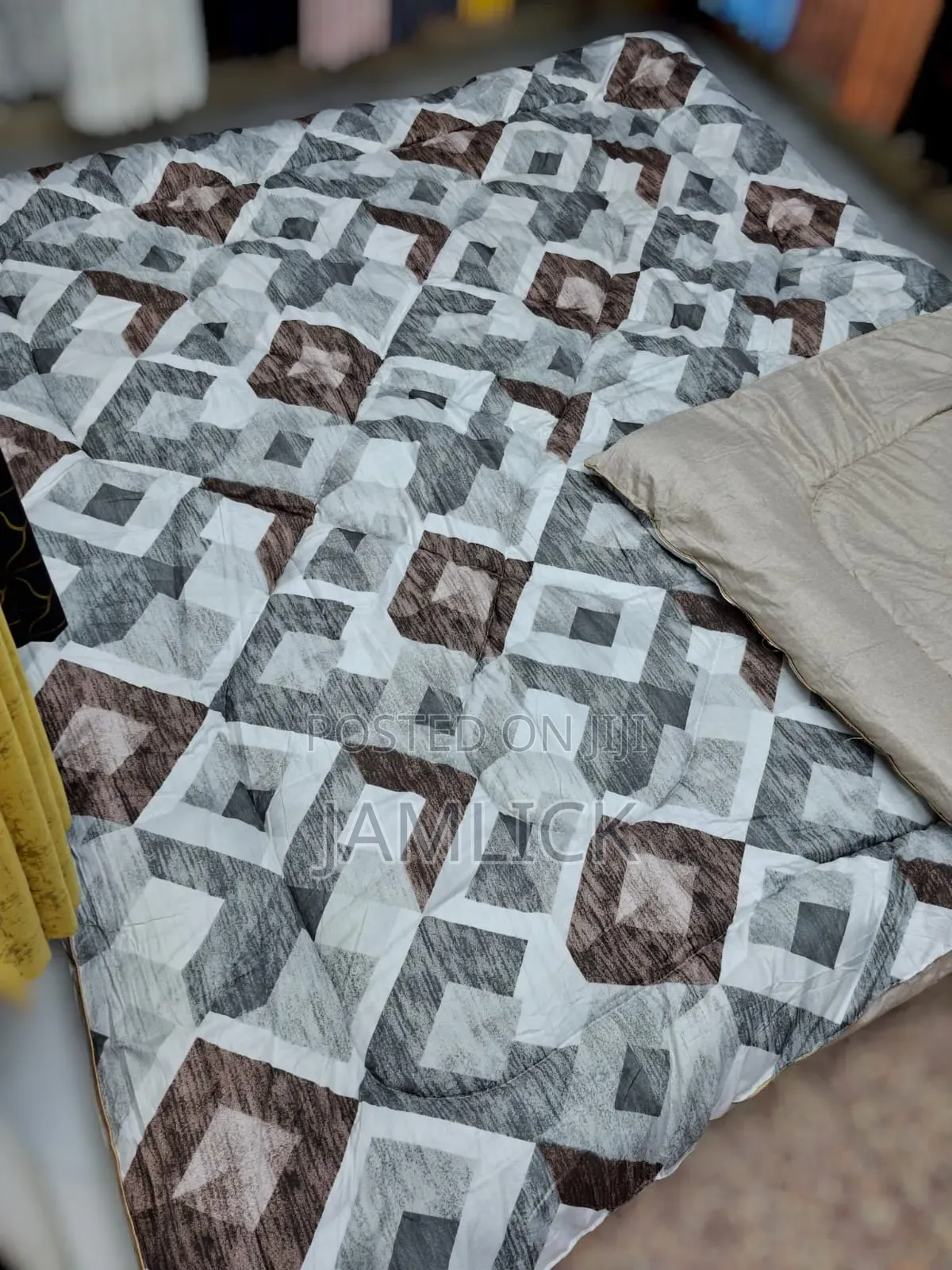 TC 6×6/6×7 Binded Duvets –BR