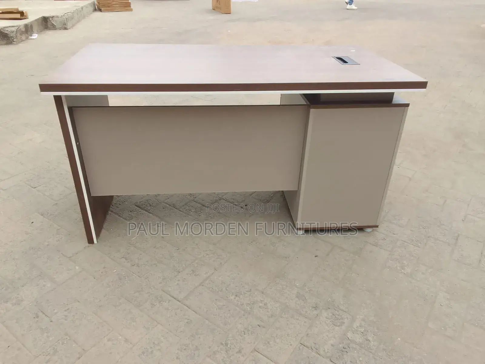 1. 4mtrs Executive Office Desk #147c