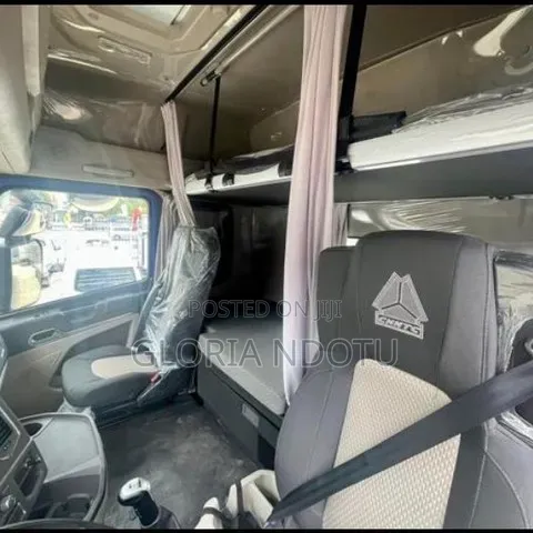 Sinotruk Howo NX 6×4 Rigid