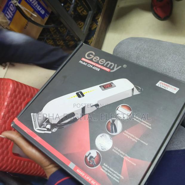 Geemy Cordless Shaving Machine/Rechargeable Geemy - main view