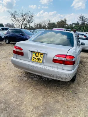 Toyota Corolla 2001 Silver