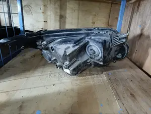 Stepwagon 2010 Non Xenon Headlight