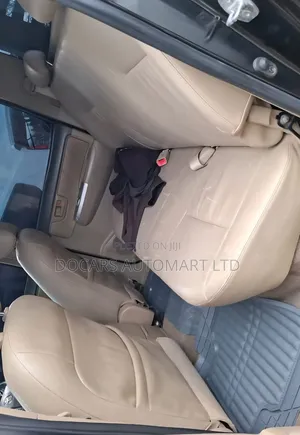 Toyota Hilux 2013 Black