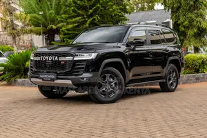 Toyota Land Cruiser 3.3 Diesel 4WD 2022 Black