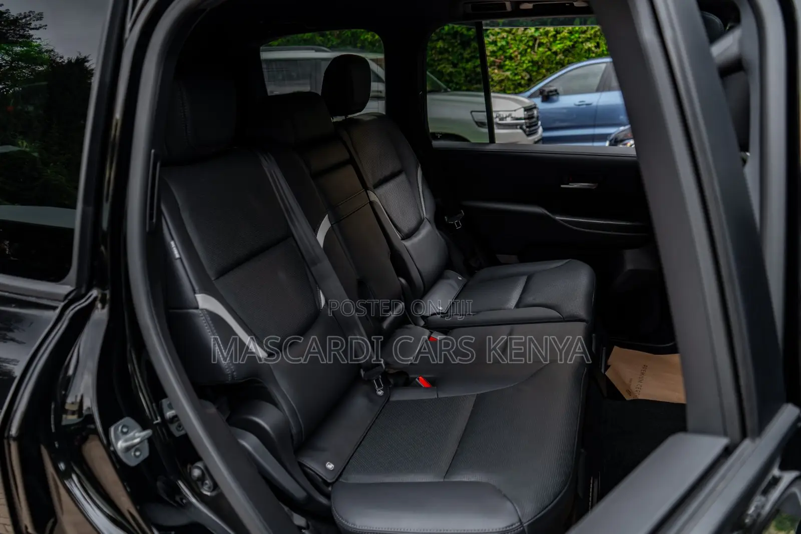 Toyota Land Cruiser 3.3 Diesel 4WD 2022 Black