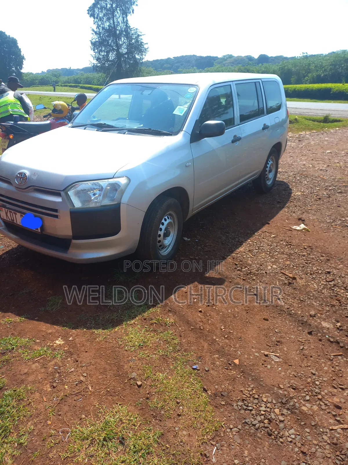 Toyota Probox 1.3 DX Comfort 2WD 2017 Silver