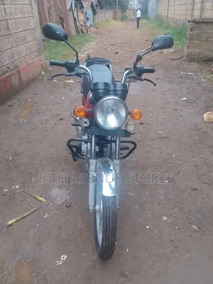 Bajaj Boxer 100 2023 Red