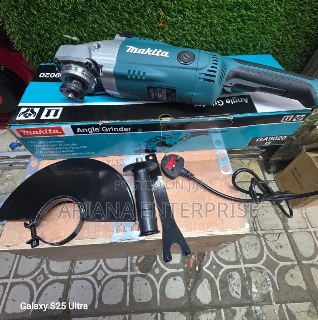 Corded Electric 9" Makita Angle Grinder