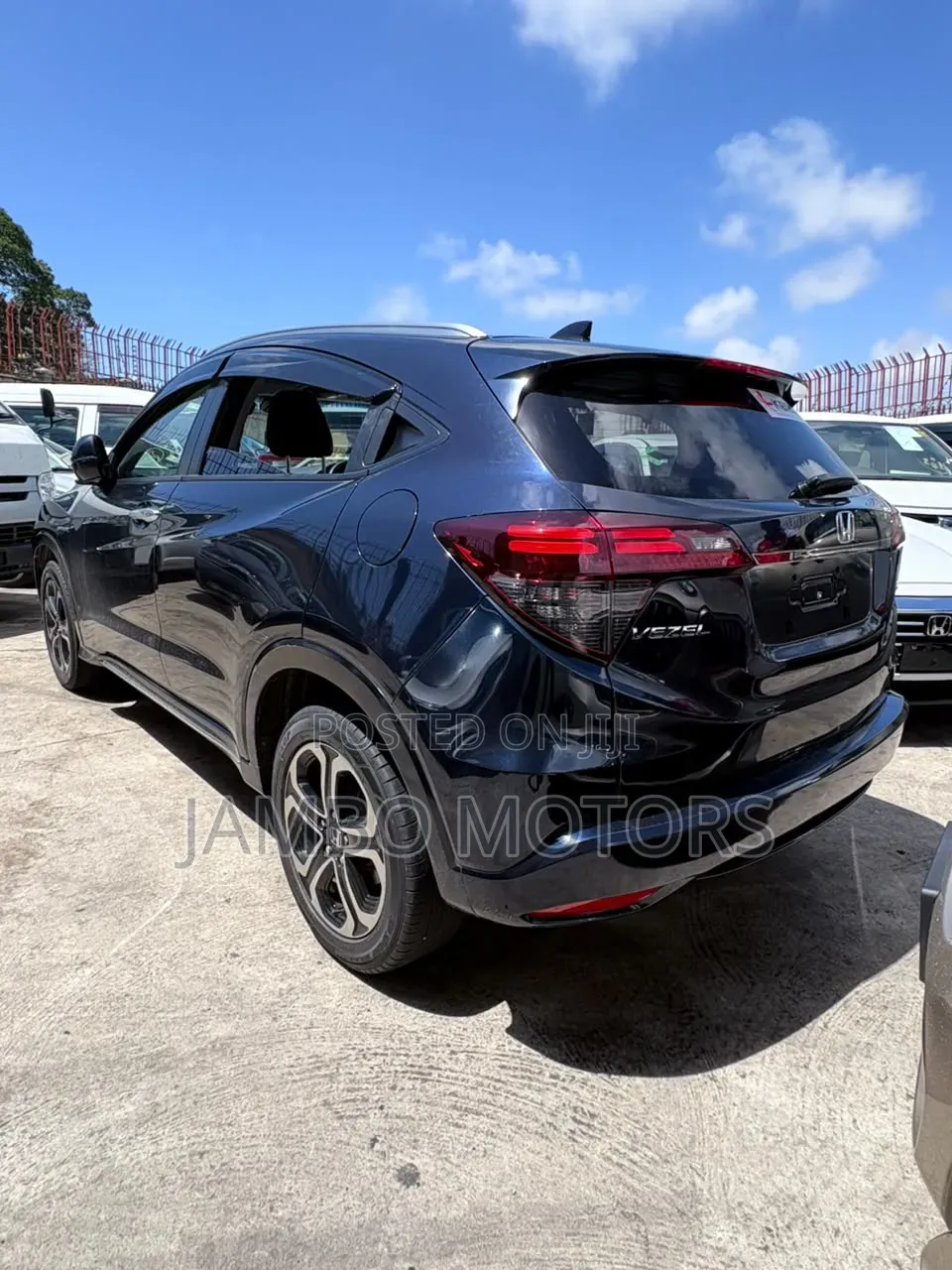Honda Vezel 1.5 Hybrid 2WD 2020 Black