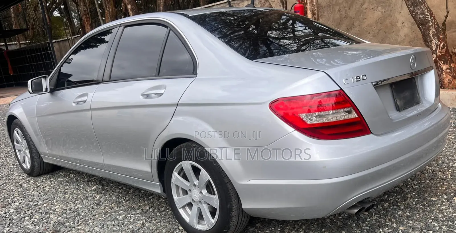 Mercedes-Benz C200 2012 Silver
