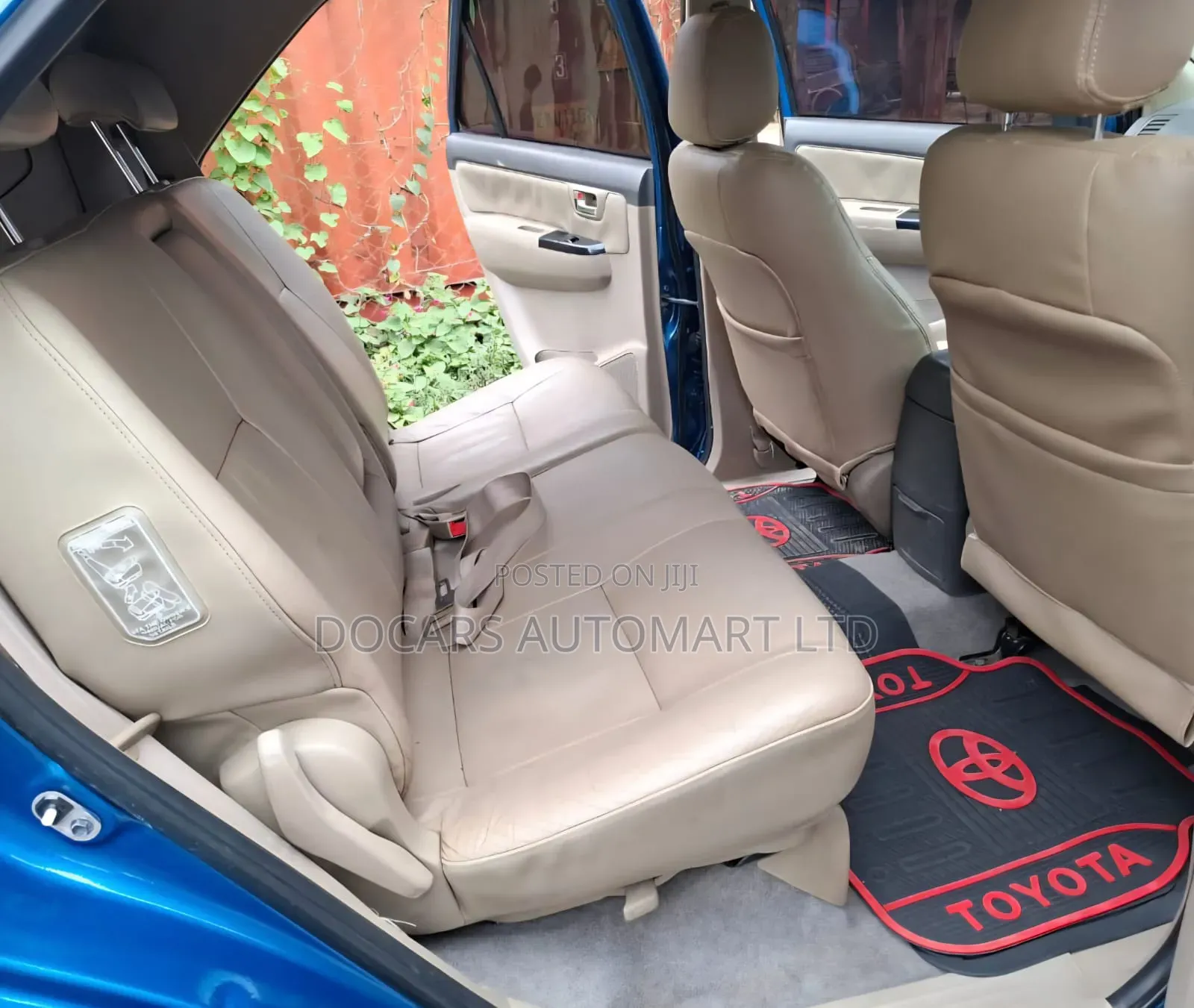 Toyota Fortuner 2012 Blue