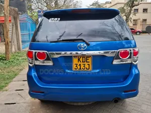 Toyota Fortuner 2012 Blue