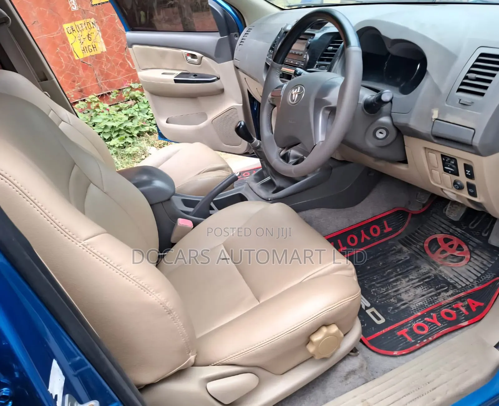 Toyota Fortuner 2012 Blue