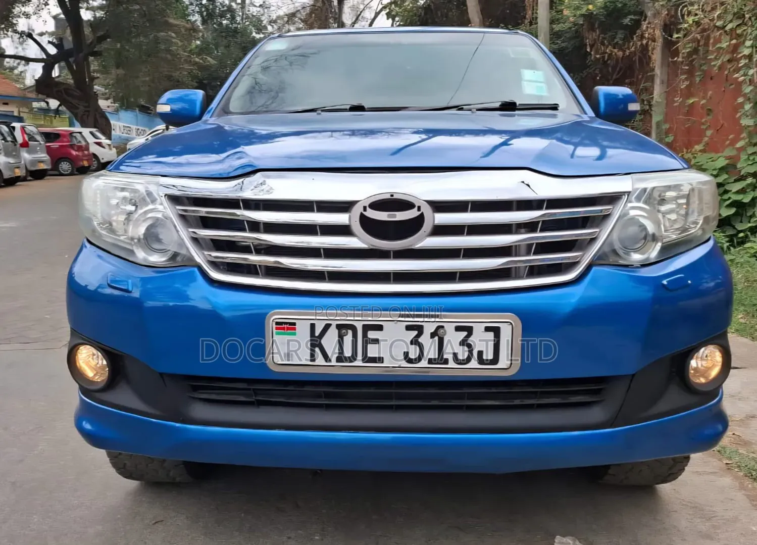 Toyota Fortuner 2012 Blue