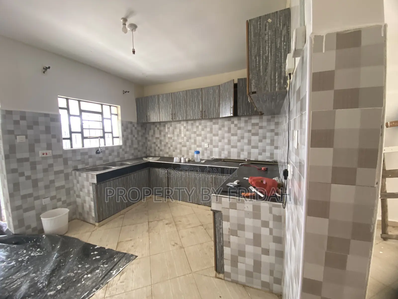 4bdrm Bungalow in Kitengela for rent