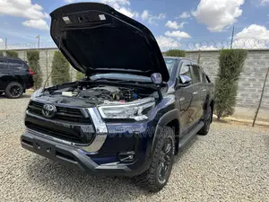 Toyota Hilux 2021 Blue