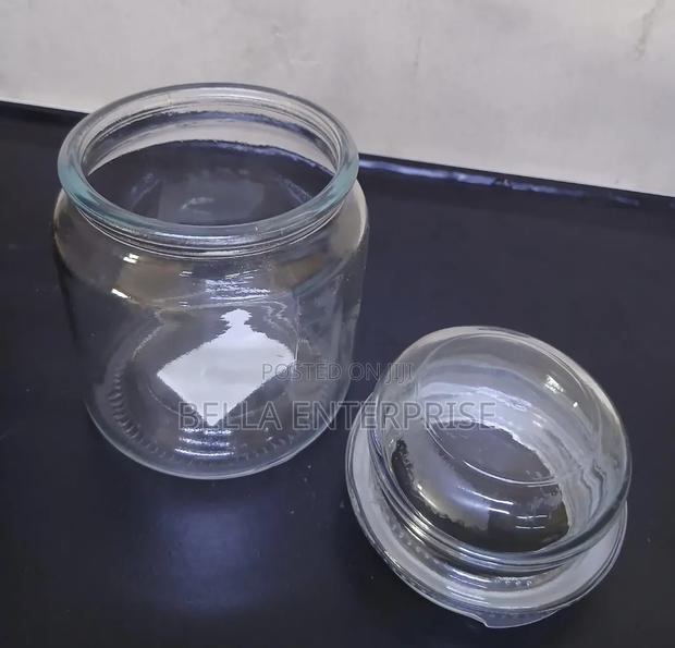 Glass Airtight Storage Jar Capacity: 650ml - thumbnail 2