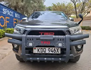 Toyota Hilux 2018 Black