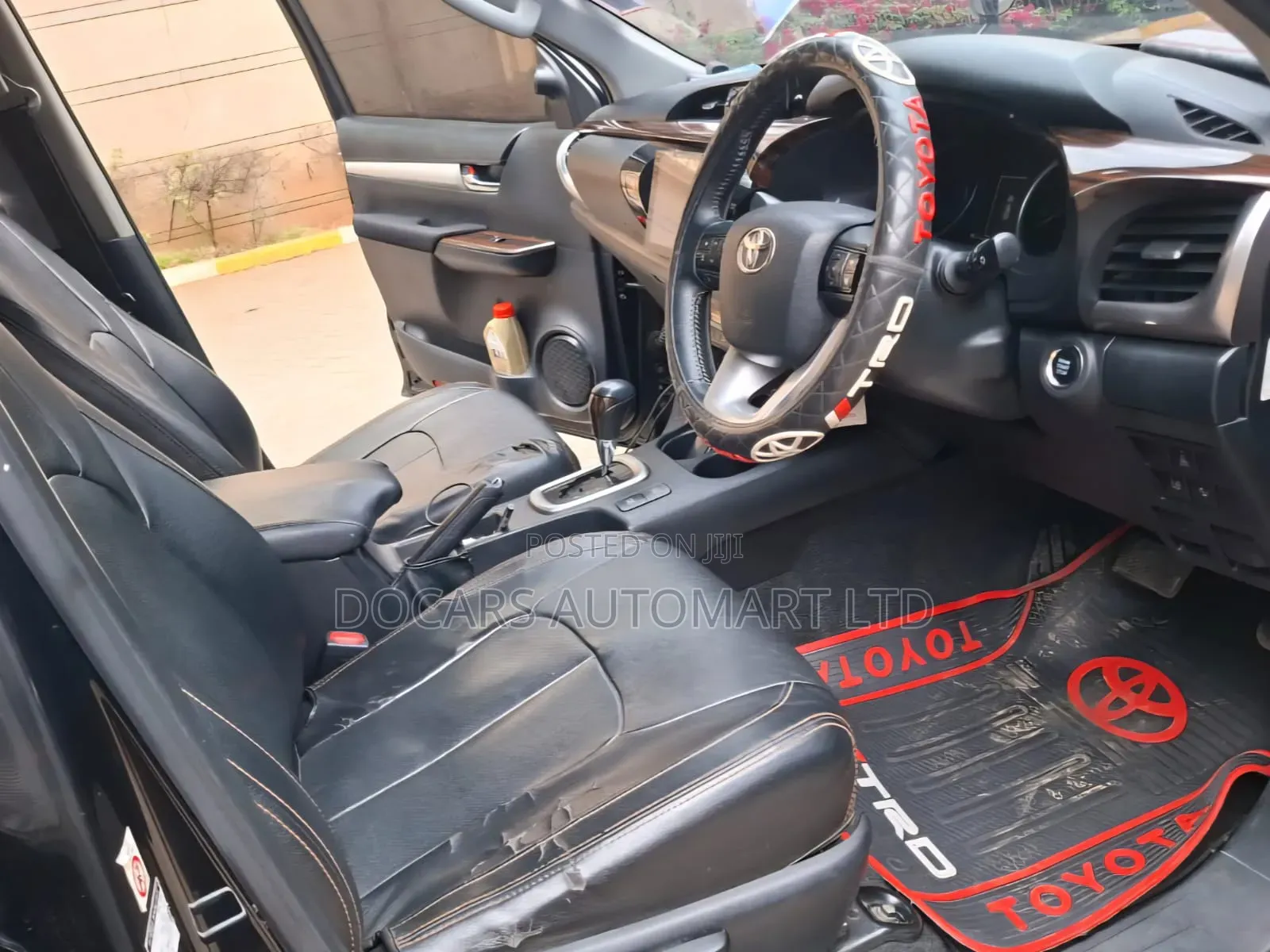 Toyota Hilux 2018 Black