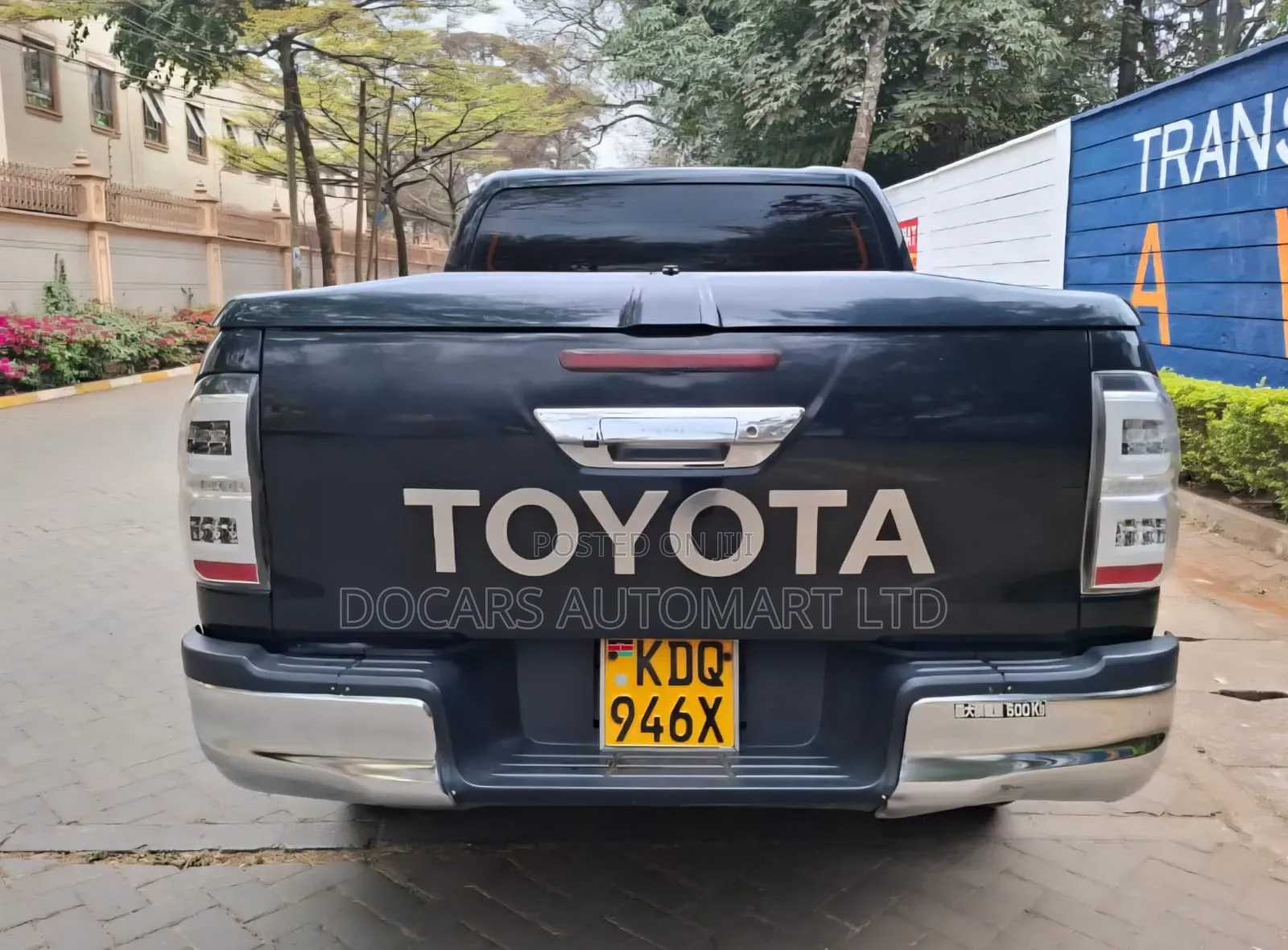 Toyota Hilux 2018 Black