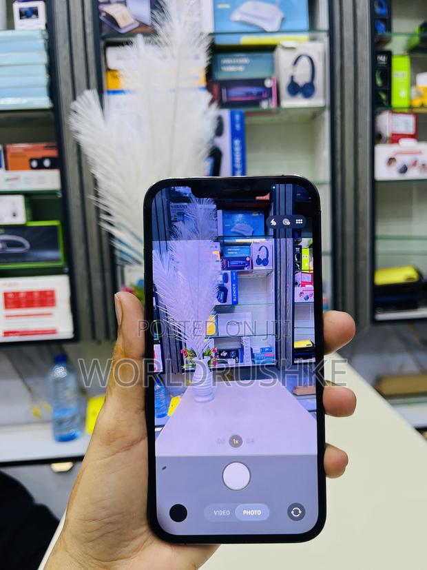Apple iPhone 12 Pro Max 256 GB Black - thumbnail 3