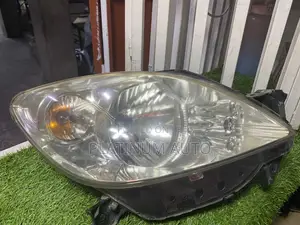 Head Light Mazda Demio 2005