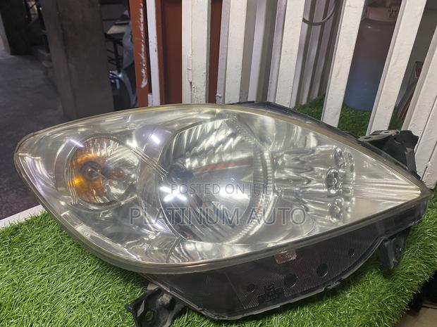 Head Light Mazda Demio 2005 - main view