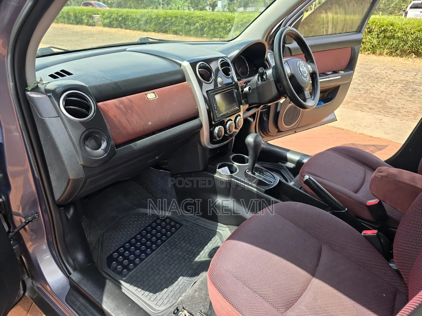 Mazda Verisa 2008 Gray