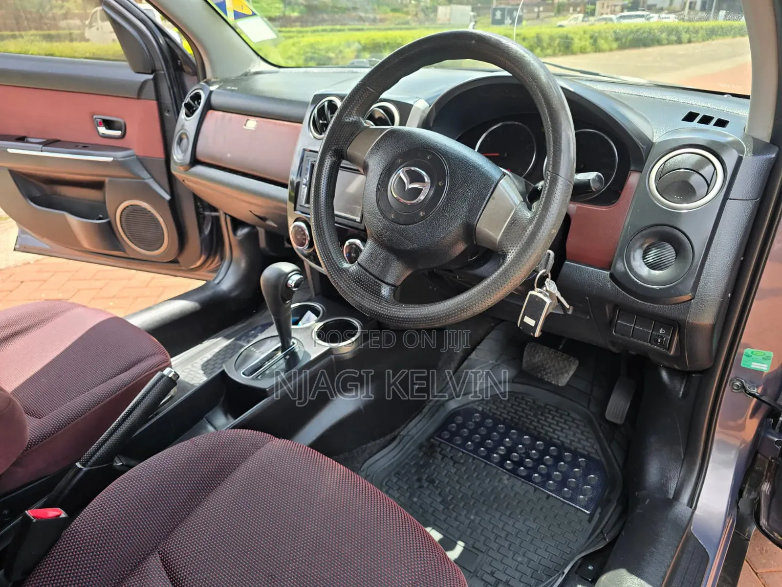 Mazda Verisa 2008 Gray
