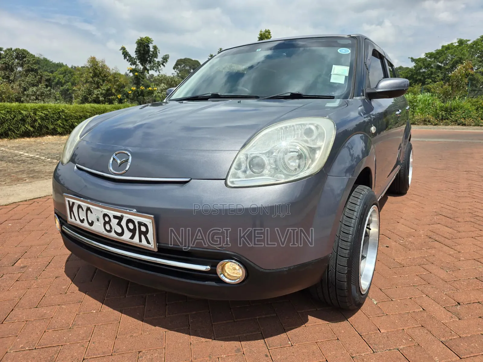 Mazda Verisa 2008 Gray