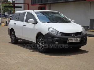 Nissan Advan 2015 White