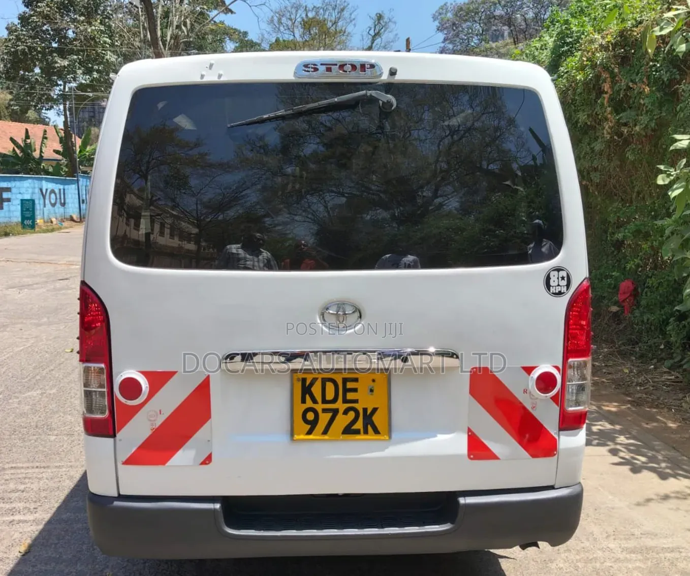 Toyota HiAce 2016 White