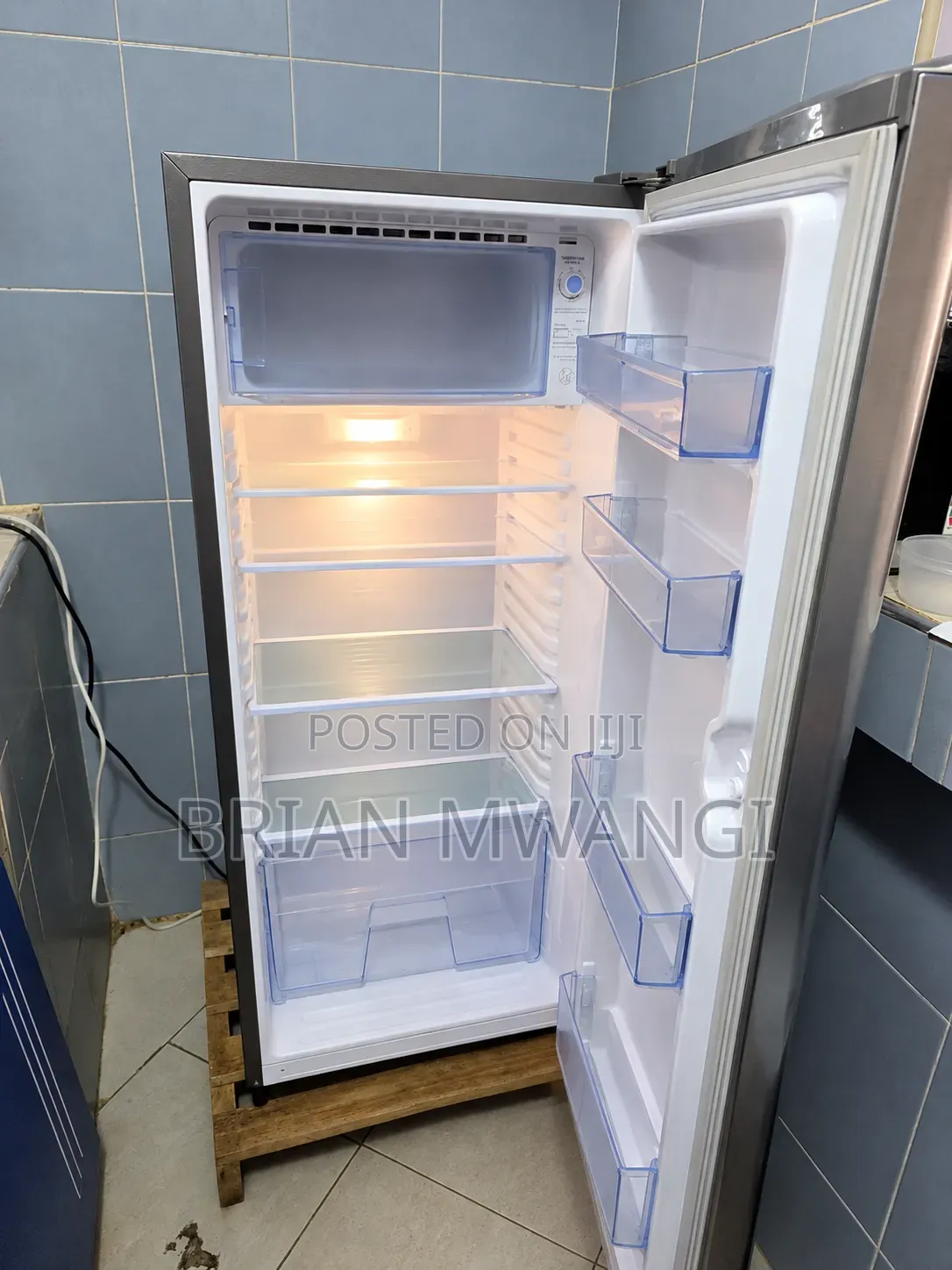 Samsung Fridge 212 Litres