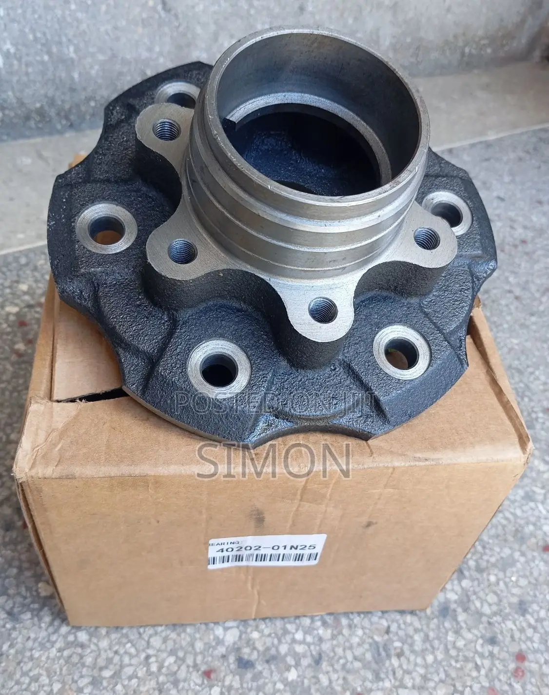 Wheel Hub Front NISSAN TD27