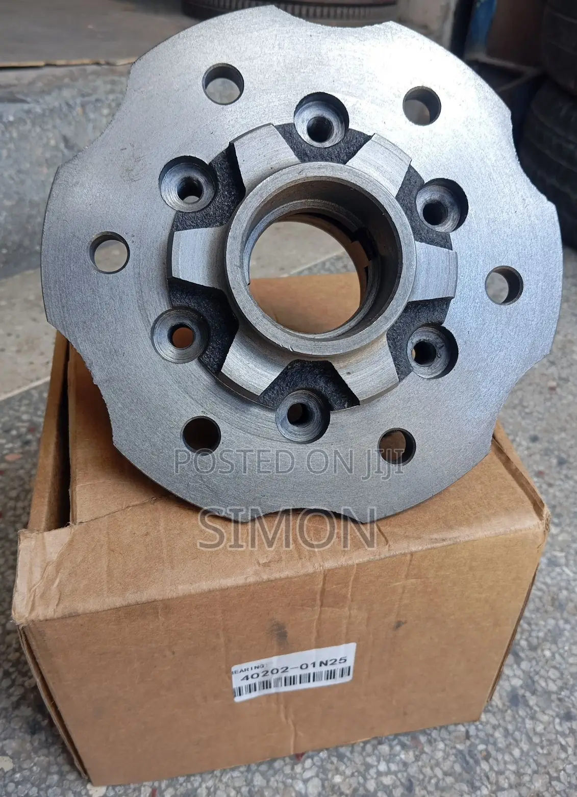 Wheel Hub Front NISSAN TD27