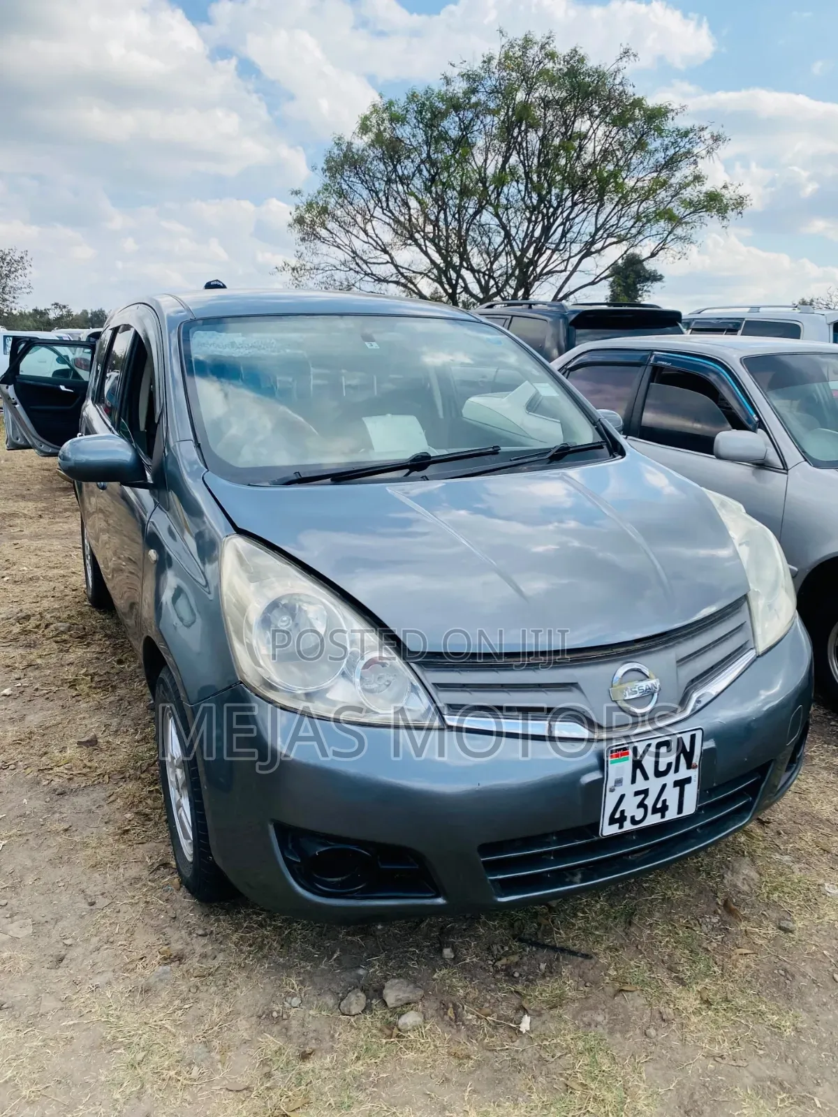 Nissan Note 2011 Gray