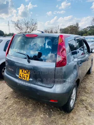 Nissan Note 2011 Gray