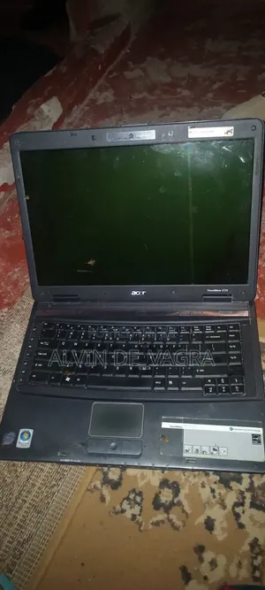 Laptop Acer TravelMate X514-51 2GB Intel Core M SSD 256GB
