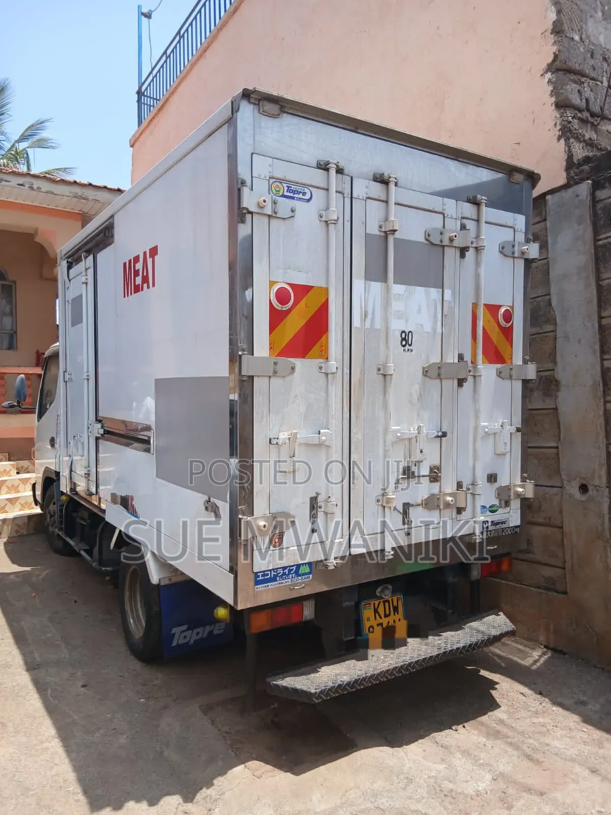 Mitsubishi Canter 2018 White