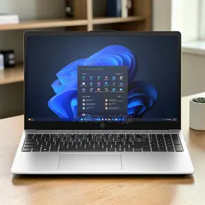 New Laptop HP 250 G10 8GB Intel Core 3 SSD 512GB