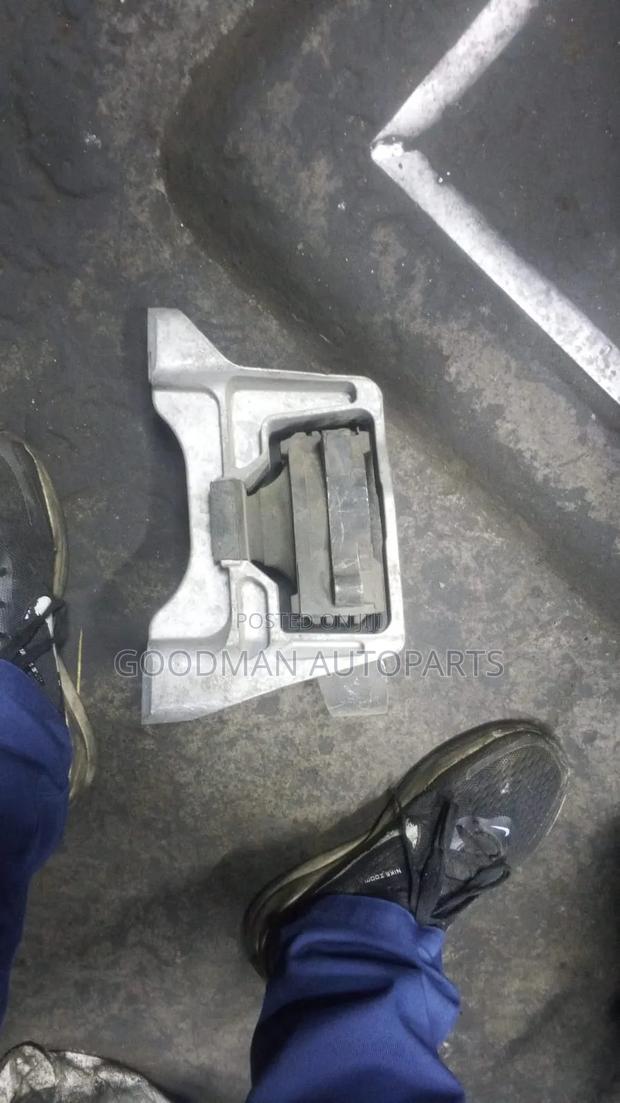 Mazda Axela Engine Mount - thumbnail 3