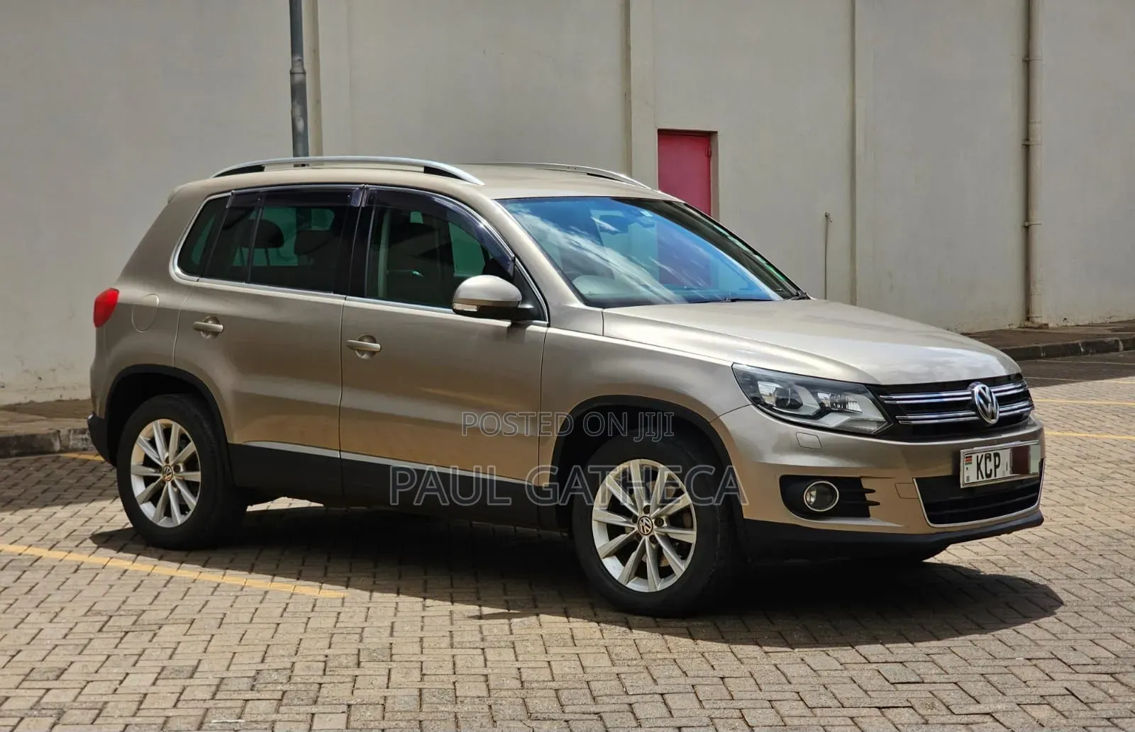 Volkswagen Tiguan 2012 Gold