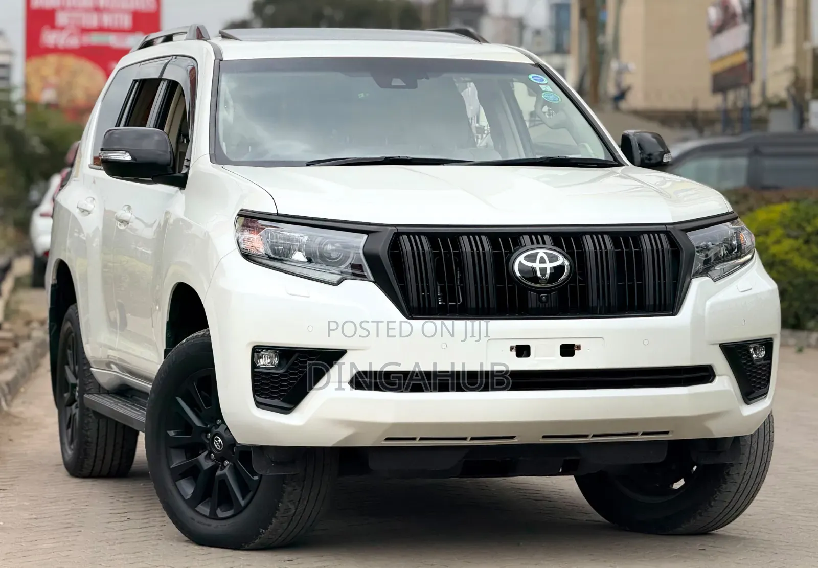 Toyota Land Cruiser Prado 2.8 2023 Pearl